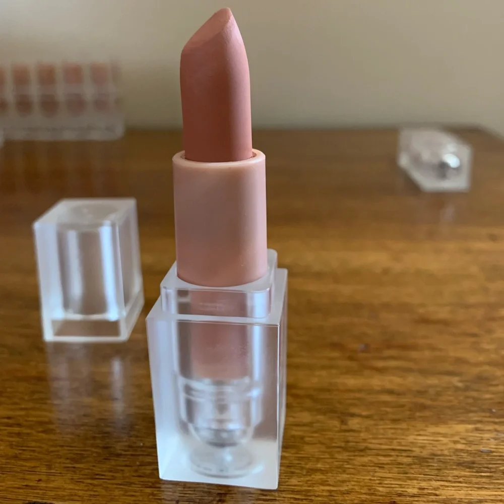 KKW Beauty 90’s Moment Lipstick - Picture 2 of 4